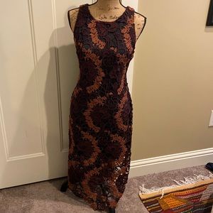 STUNNING LACE DRESS BY ALEX ADMOR szM